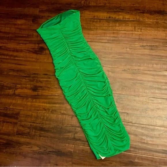 New Bright Green Bodycon Strapless Midi Ruched Dress XS - Picture 4 of 4